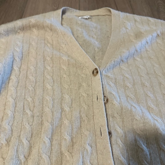 Reformation Guista Cashmere Cardigan - Picture 5 of 11